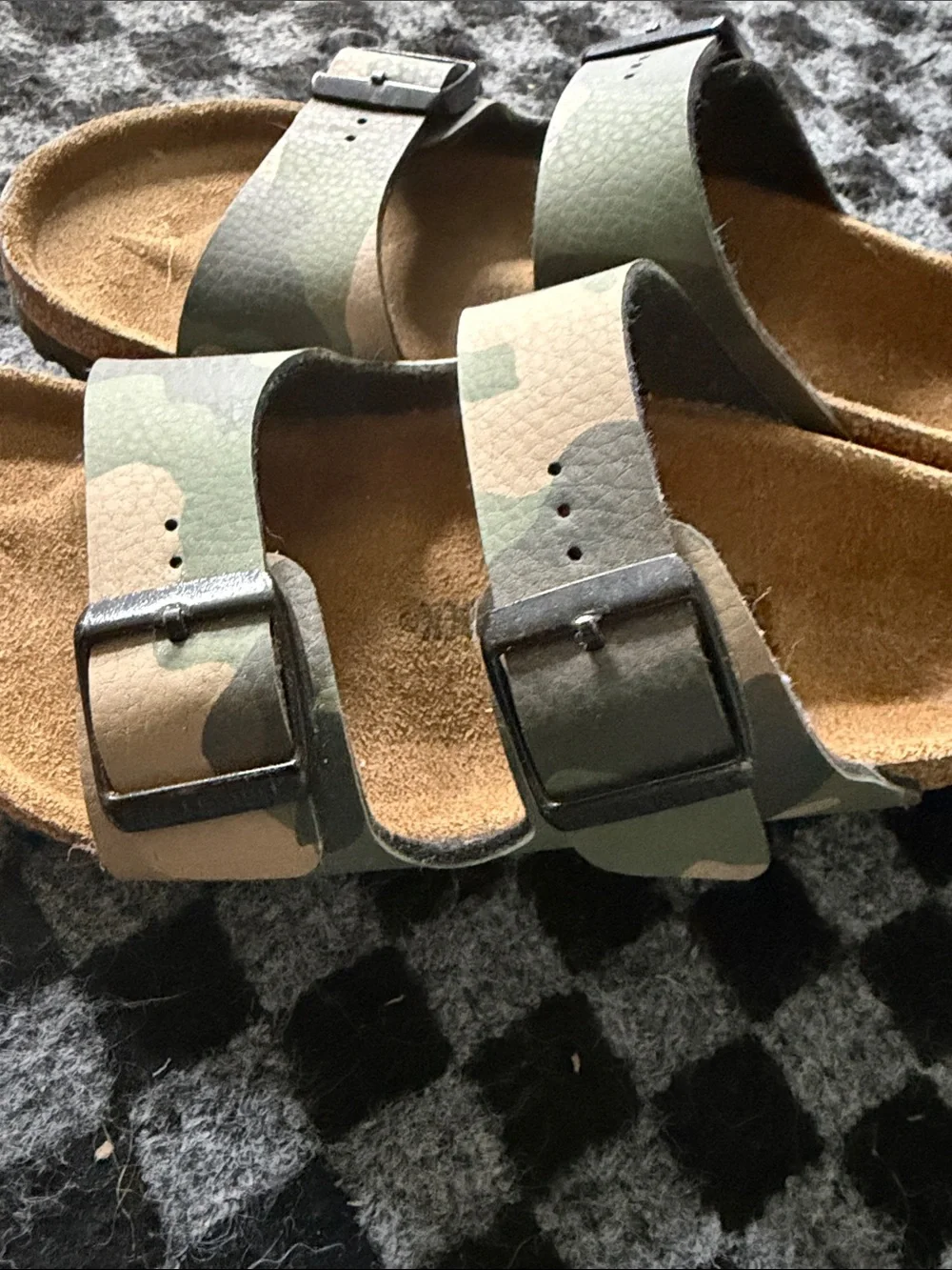 Kids Birkenstock Camo Double-Buckle Slide Sandals - Green